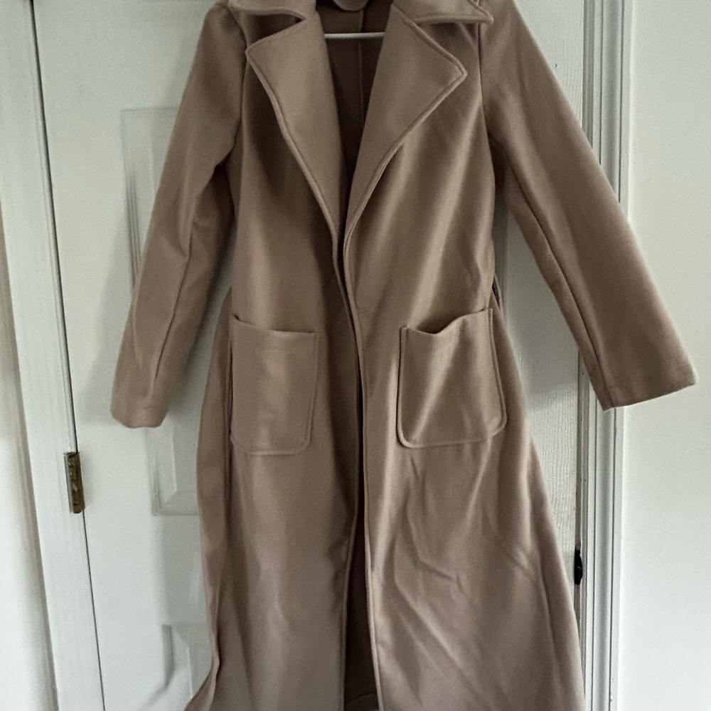 Elegant Tan Women's Coat